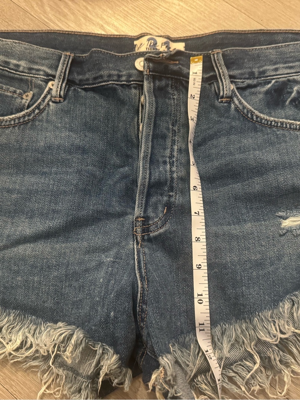 Free people Jean shorts - Picture 4 of 4